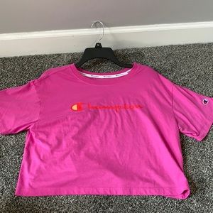 Cropped champion tee